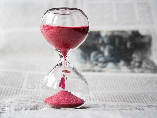 Make PC Downtime Meaningful 3 hourglass 1875812 640 • Roll4 Network